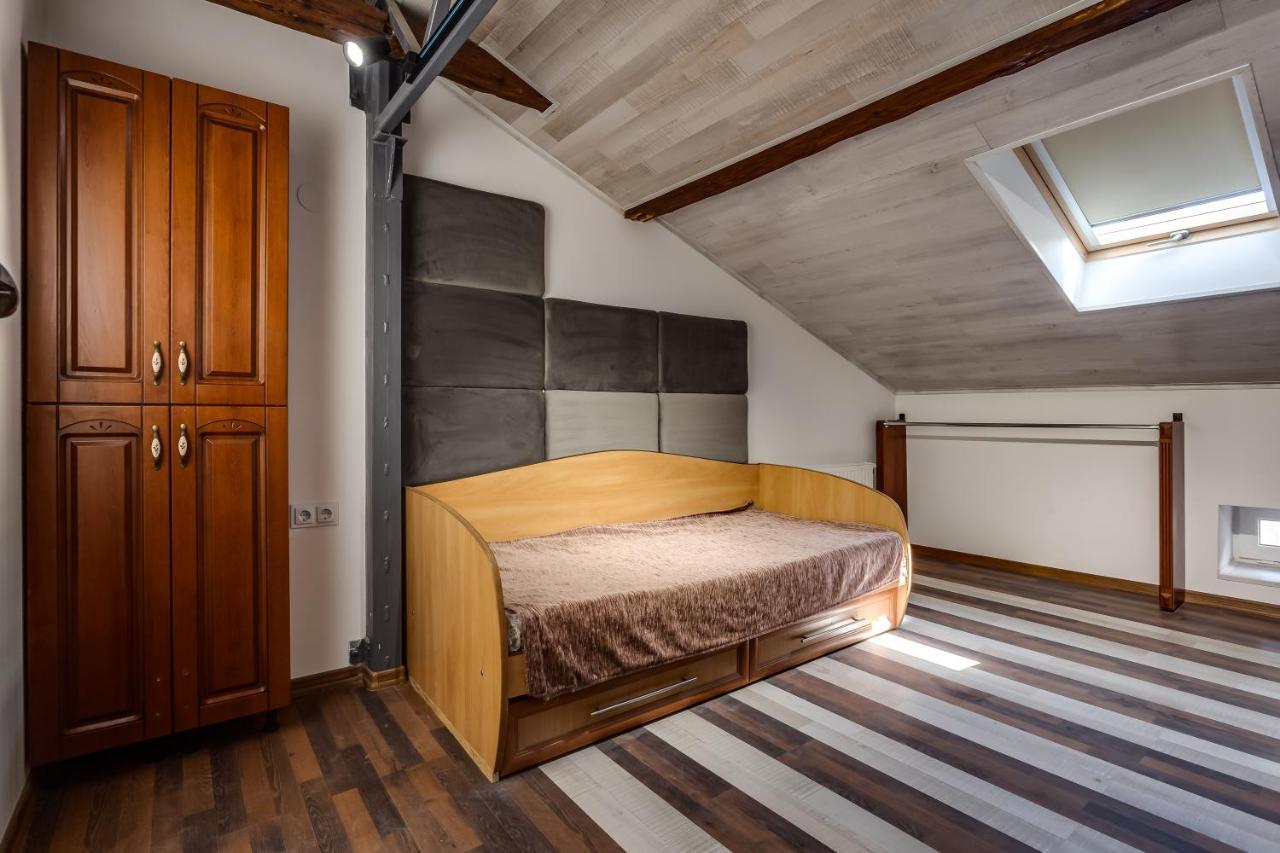 Four Bedrooms Apartment In The Heart Of Leopoli Esterno foto